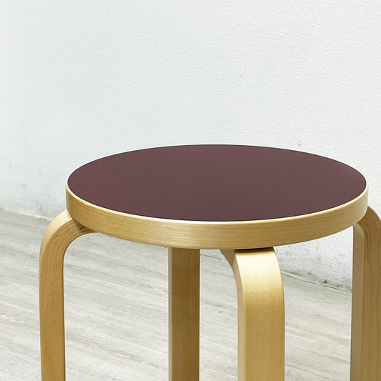 アルテック Artek スツール E60 Stool 4本脚 2018年 スコープ別注 リノリウム バーガンディ4 アルヴァ・アアルト フィンランド ●