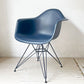 ハーマンミラー Herman Miller x ヘイ HAY アームシェルチェア ポリプロピレン エッフェルベース ブラックブルー イームズ ミッドセンチュリー ★