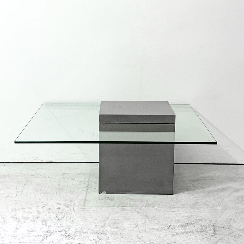 モーダエンカーサ moda en casa フライングテーブル FLYING TABLE コンクリートベース ガラス ローテーブル 定価 ￥74,800- ●
