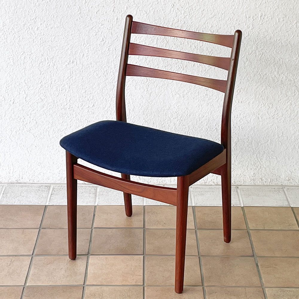 北欧ビンテージ Scandinavia Vintage ダイニングチェア 無垢材 ファブリック 北欧家具 モダンデザイン ◇