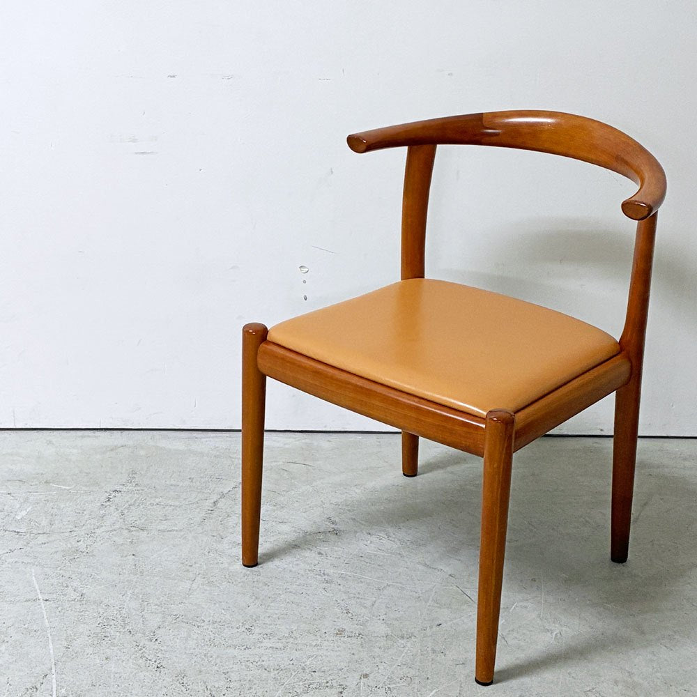 家具蔵 KAGURA アルコ ARCO ダイニングチェア 本革 チェリー 無垢材 ハーフアーム 国産家具 B ●