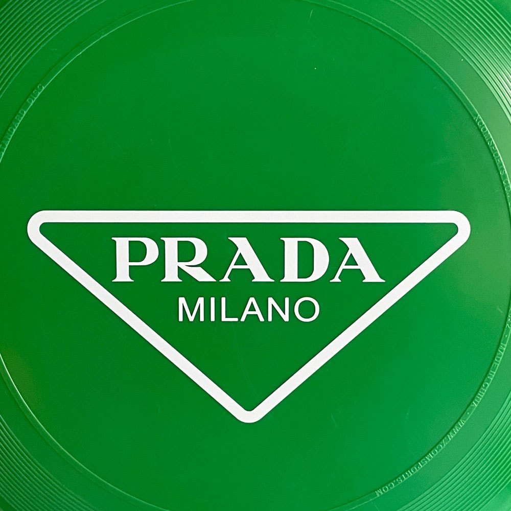 プラダ PRADA フライングディスク Flying Disc フリスビー グリーンカラー スポーツ レジャー ♪
