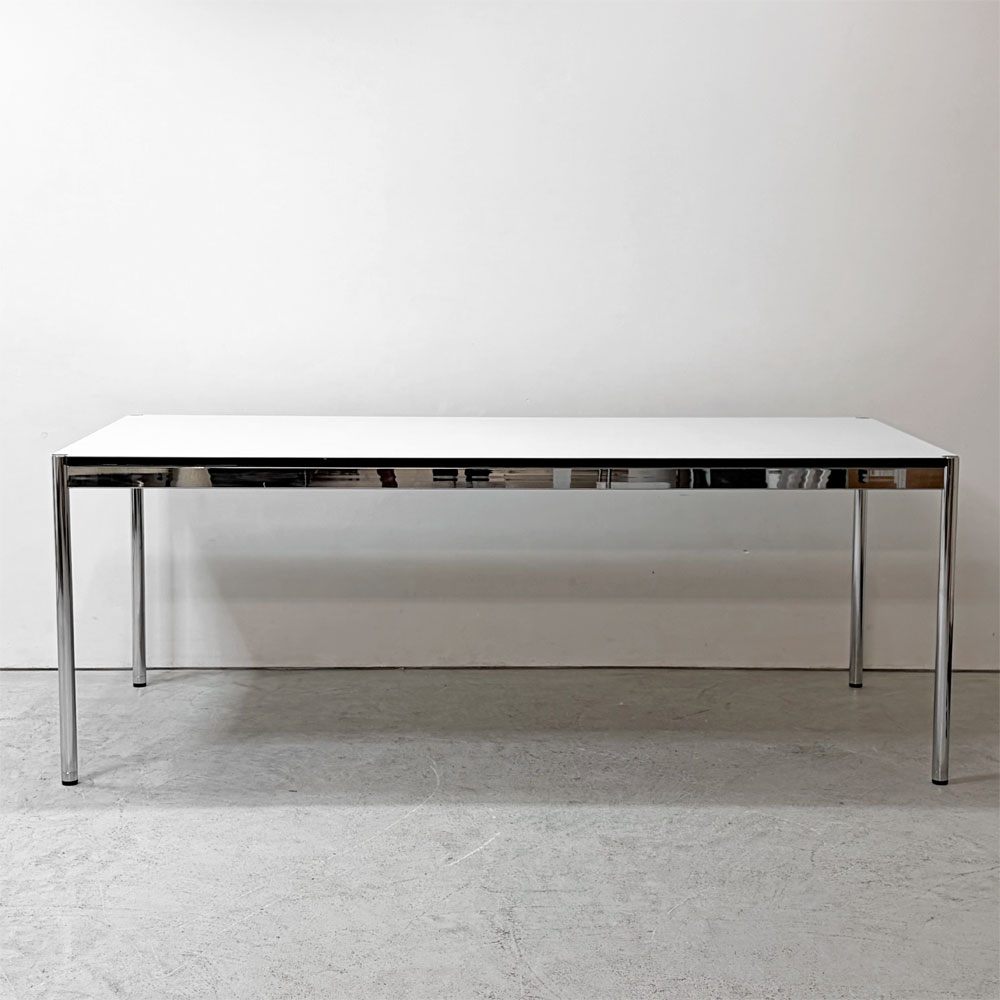 USMモジュラーファニチャー USM Haller USMハラーテーブル ワーキングデスク W200cm アジャスター パールグレーラミネート  ホワイト 高さ調整機能 リング付 モダンデザイン ●