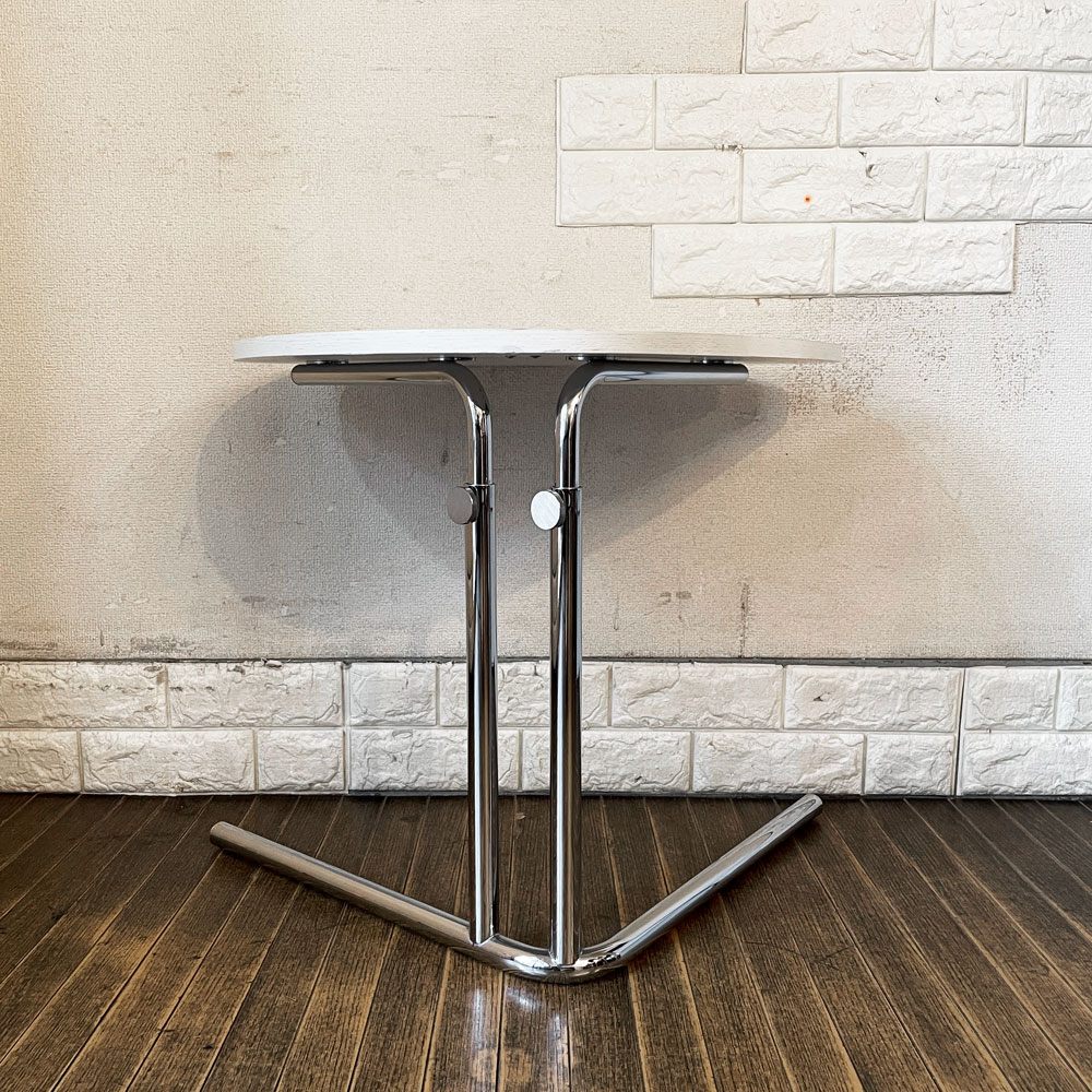 テクタ TECTA サイドテーブル K22 SIDE TABLE ホワイト アッシュ材 昇降式 アレキサンダー・カルダー ドイツ バウハウス ACTUS取扱 ◎