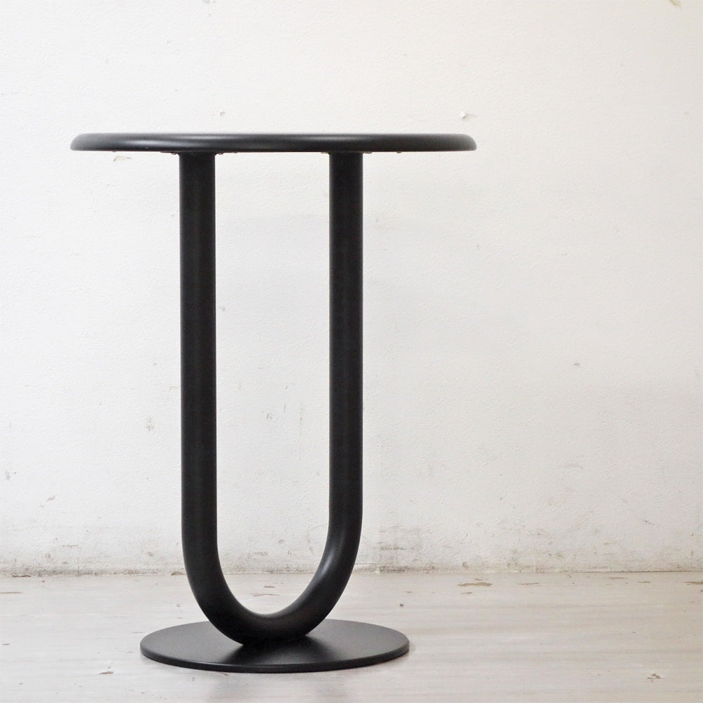 デサルト DESALTO ストロング STRONG カウンターテーブル ミディアム ユージェニー・キトレ Eugeni Quitlet Cassina取扱 ●