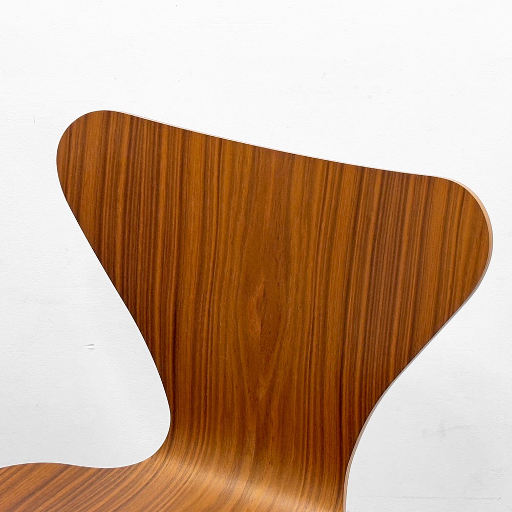 フリッツハンセン Fritz Hansen セブンチェア Seven Chair ダイニングチェア アルネヤコブセン Arne Jacobsen ウォールナット材 北欧家具 A ●