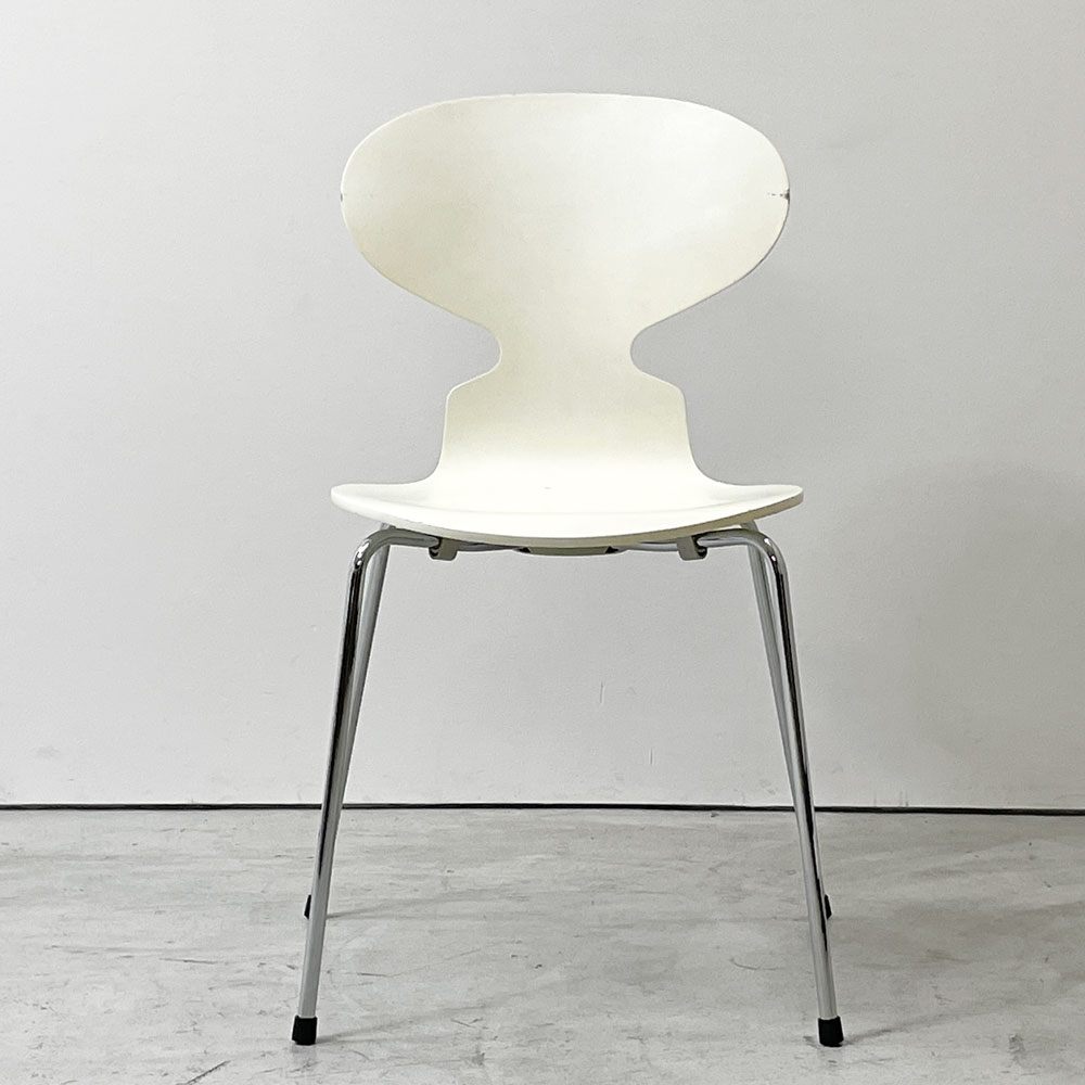 フリッツハンセン Fritz Hansen アントチェア ANT CHAIR アリンコチェア 4本脚 ホワイト ラッカー アルネ・ヤコブセン デンマーク 北欧家具 B ●