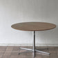 フリッツハンセン Fritz Hansen 円テーブル A825 ダイニングテーブル Φ120cm ウォールナット天板 アルネ・ヤコブセン 天板未使用品 2026年製 北欧家具 デンマーク 定価￥617,980- ◇