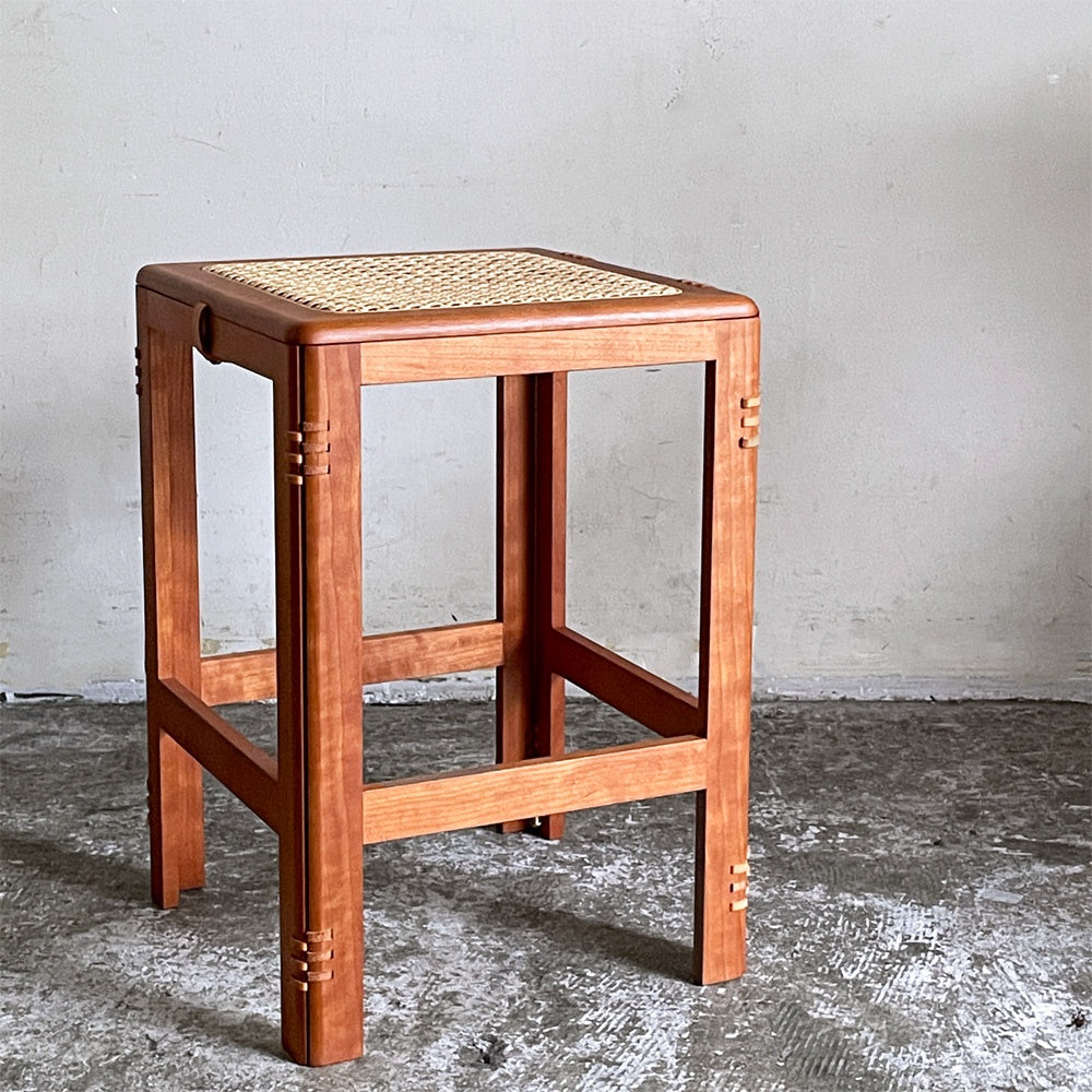 平山日用品店 パトル スツール patol stool スタンダード 籐張りスツール フォールディング 折り畳み ヤマザクラ無垢材 定価：￥82,500- ■
