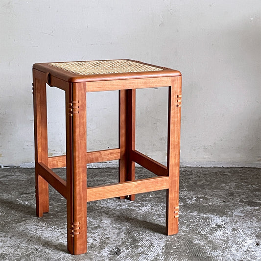 平山日用品店 パトル スツール patol stool スタンダード 籐張りスツール フォールディング 折り畳み ヤマザクラ無垢材 定価：￥82,500- ■