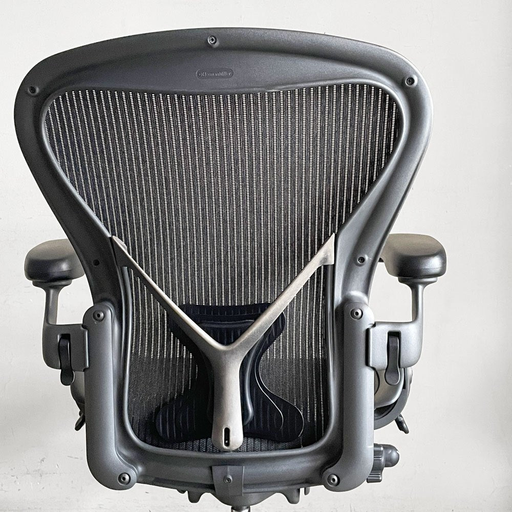 ハーマンミラー Herman Miller アーロンチェア クラシック Bサイズ ポスチャーフィット フル装備 グラファイトベース デスクチェア オフィスチェア ■