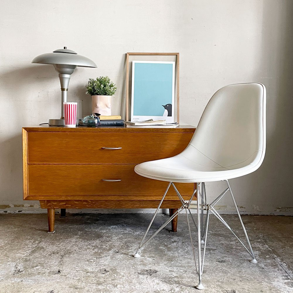 ハーマンミラー Herman Miller サイドシェルチェア サード 3rd ビンテージ FRP PVCレザー パーチメントカラー ロータイプ エッフェルベース イームズ ■