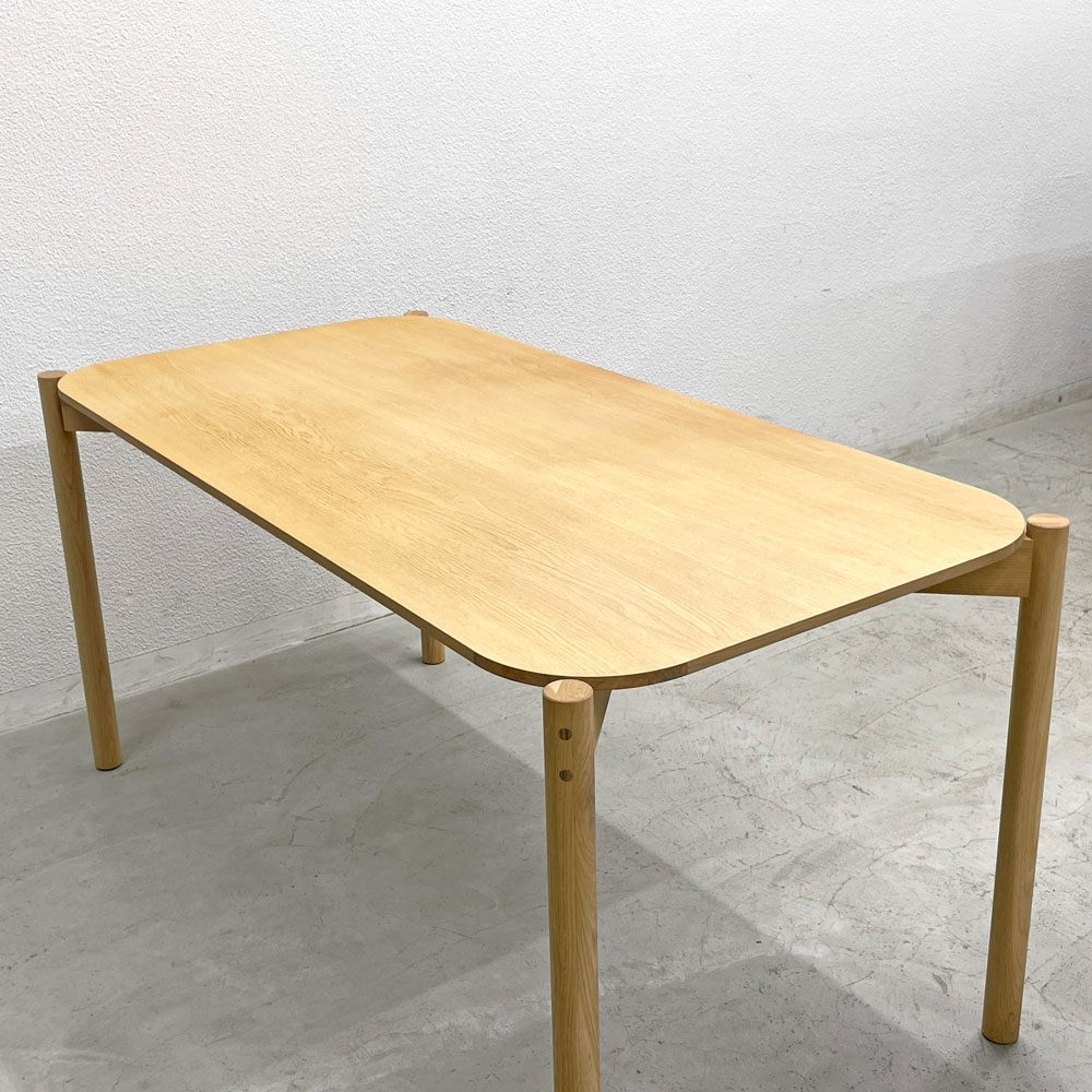 カリモクニュースタンダード Karimoku キャストール ダイニングテーブル CASTOR TABLE 150 国産ナラ材 ピュアオークカラー 定価145,200円 〓