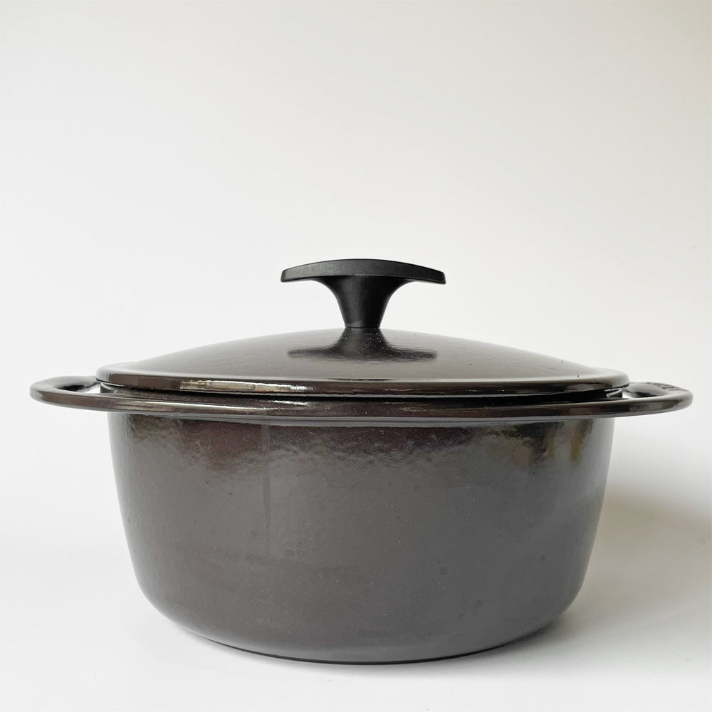 ルクルーゼ LE CREUSET ココットロンド センセーション 両手鍋 チョコレート 22cm 鋳物 フランス 箱付き ★