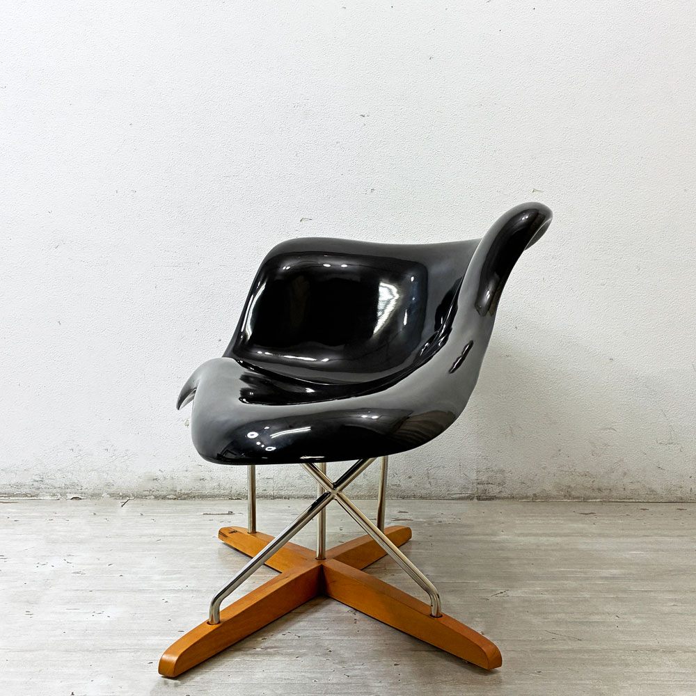 チャールズ＆レイ・イームズ C&R Eames ラ・シェーズ La chaise ラウンジチェア シェーズロング ブラック リプロダクト品 名作 ミッドセンチュリー ●