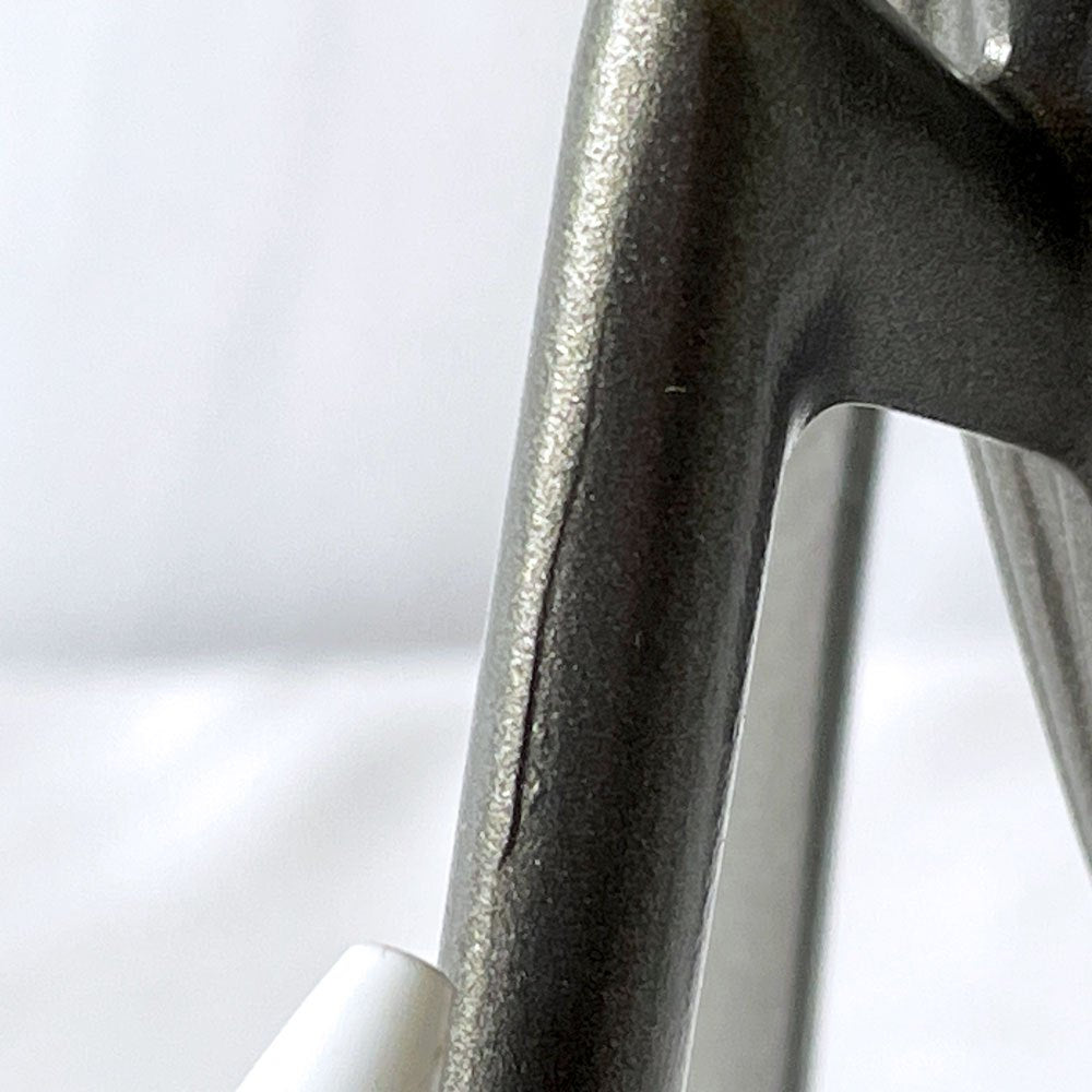 アレッシィ ALESSI ジューシーサリフ Juicy Salif レモンスクイザー フィリップ・スタルク Philippe Starck アンスラサイト 廃番仕様 ◇