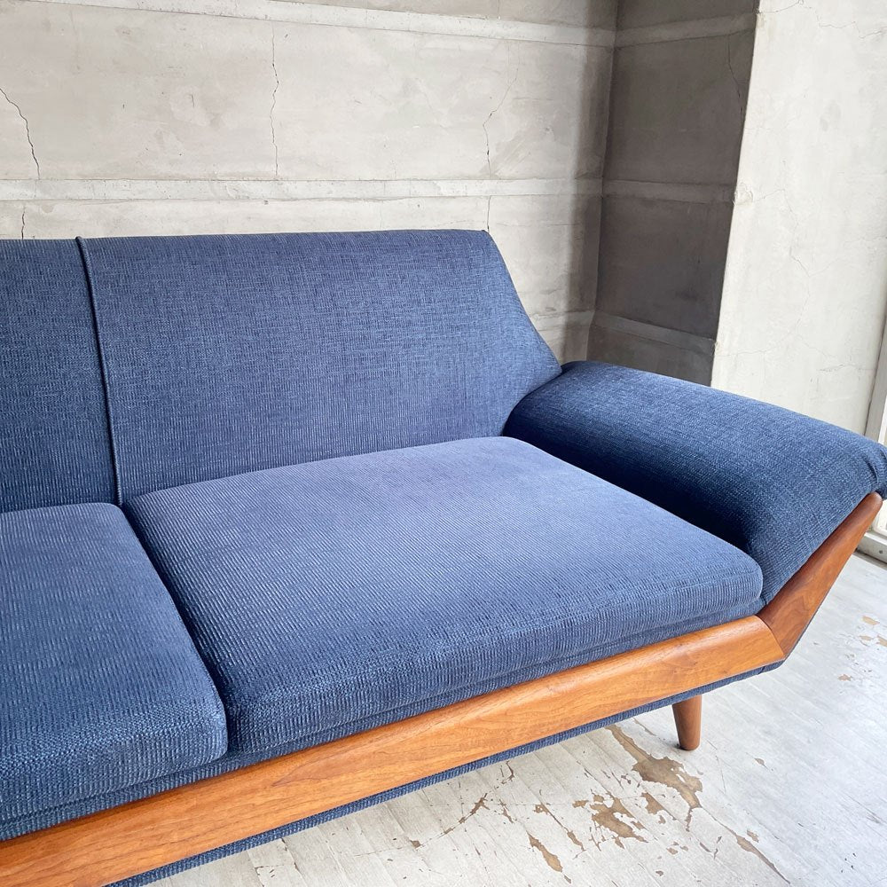 パームスプリングス Palm Springs オリジナルソファ 3Pソファ 3人掛け ネイビー系ファブリック ウォールナット ビンテージデザイン ミッドセンチュリースタイル ♪