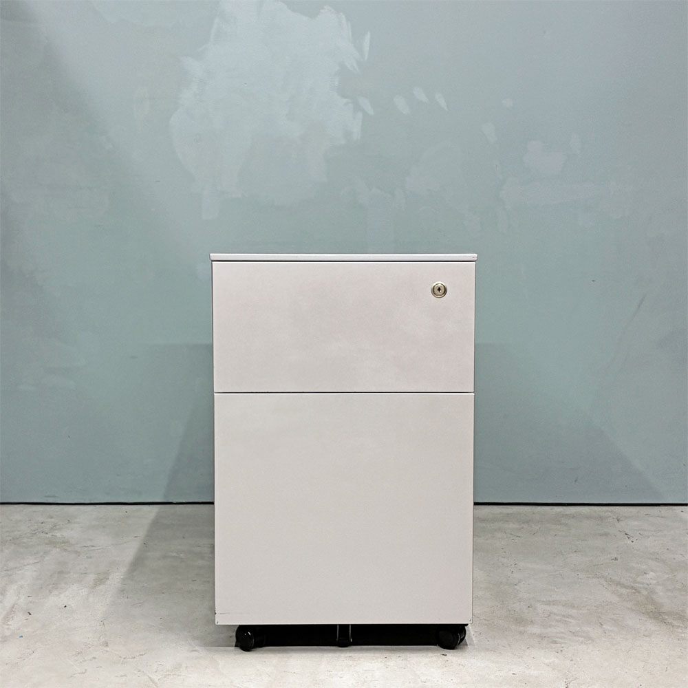 カッシーナ Cassina ixc. AFドロワー AF DRAWER デスクキャビネット ワゴン 鍵付属 キャスターロック機能付き イタリア B ◎