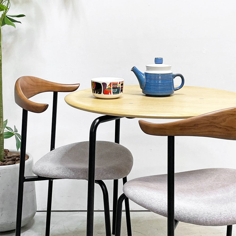 エンゲルブレヒト Engelbrechts ケヴィ KEVI 2010 ダイニングテーブル オーク材 プライウッド カフェテーブル 70cm 3本脚 ヨルゲン・ラスムッセン デンマーク 未使用品 B ●