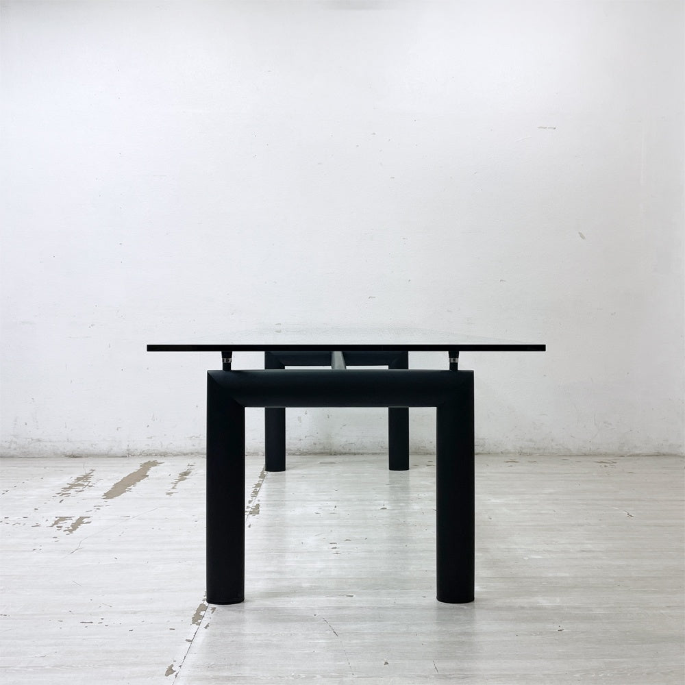 カッシーナ Cassina ル・コルビジェ LC6 ダイニングテーブル ターブル テューブ ダヴィオン テーブル 6 TABLE TUBE D’AVION ガラス天板 W225×D85cm ブラック 定価￥1,111,000- ●