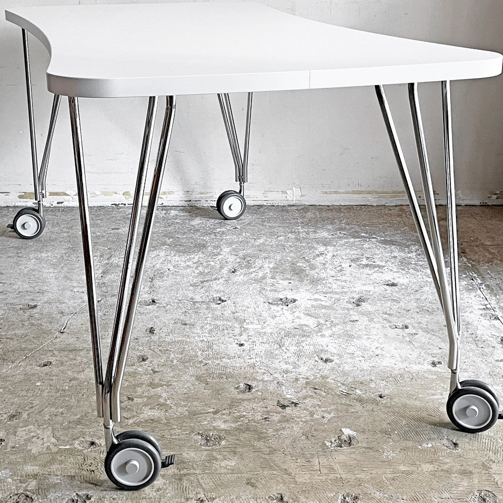 カルテル Kartell マックステーブル MAX TABLE ホワイト ミーティングテーブル キャスター付 フェルーチョ・ラヴィアーニ Ferruccio Laviani イタリア ■
