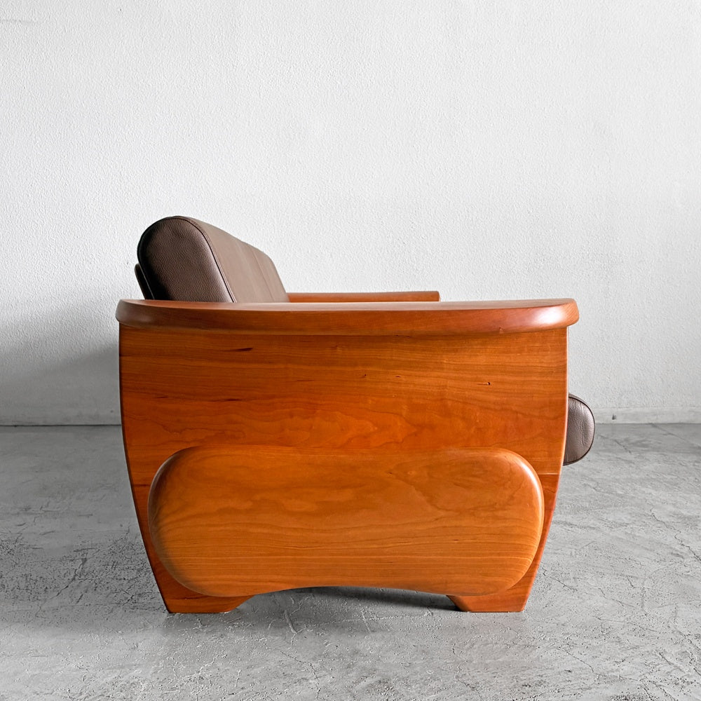 いっぴん工房 ペリカンソファ Pelican Sofa 2Pソファ 2人掛け マガジンラック付き チェリー無垢材 本革 レザー セミオーダー品 造形家具 参考定価 67万以上 〓