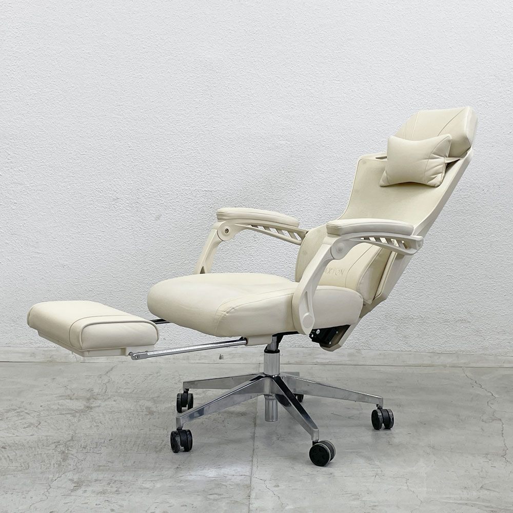 パクストン PAXTON ゲーミングチェアー Gaming Chair アイボリー Living Ivory オフィスチェア 高級人工レザー フットレスト内蔵 〓