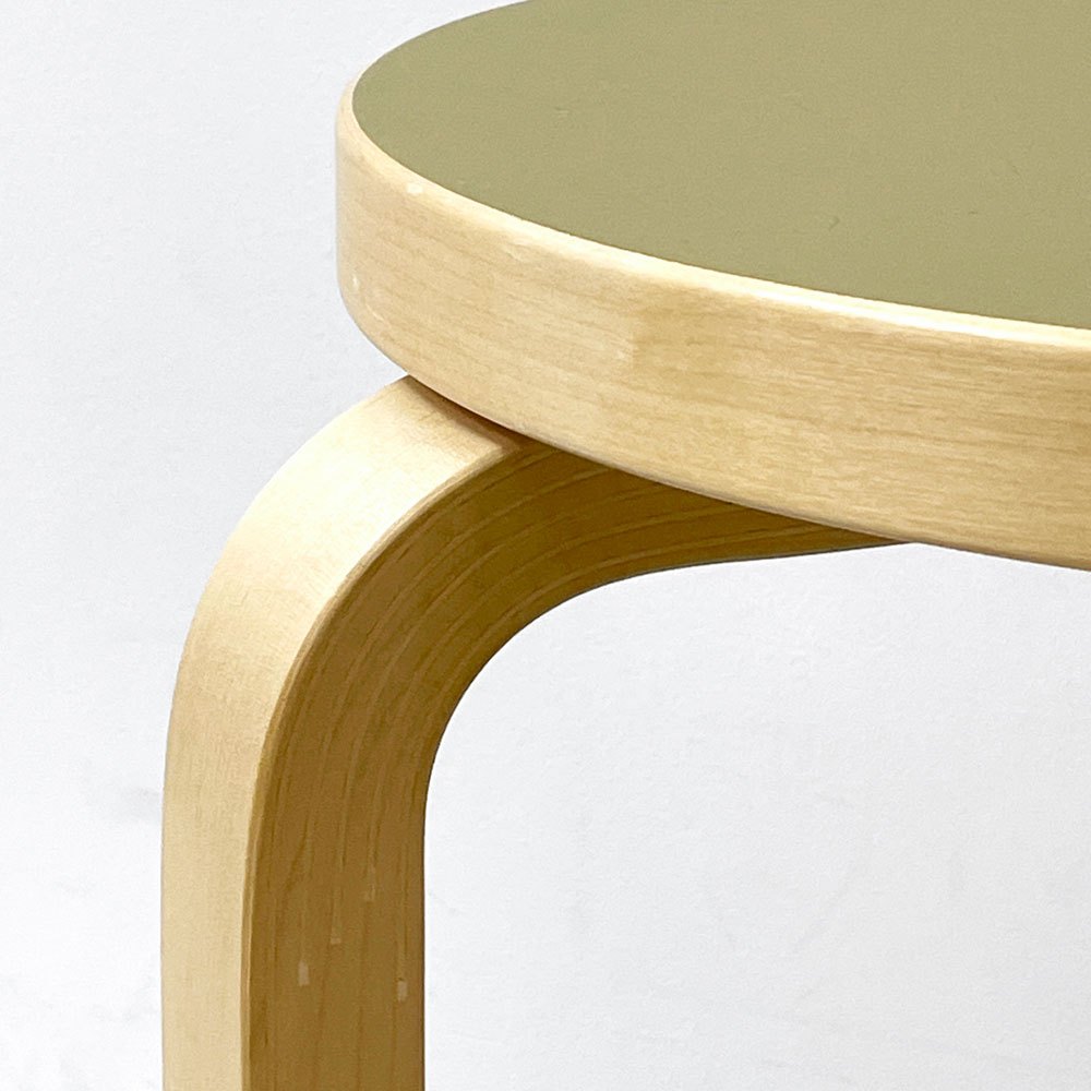 アルテック artek スツール60 オリーブ リノリウム 3本脚 アルヴァ・アアルト 80th記念モデル スコープ別注 ●