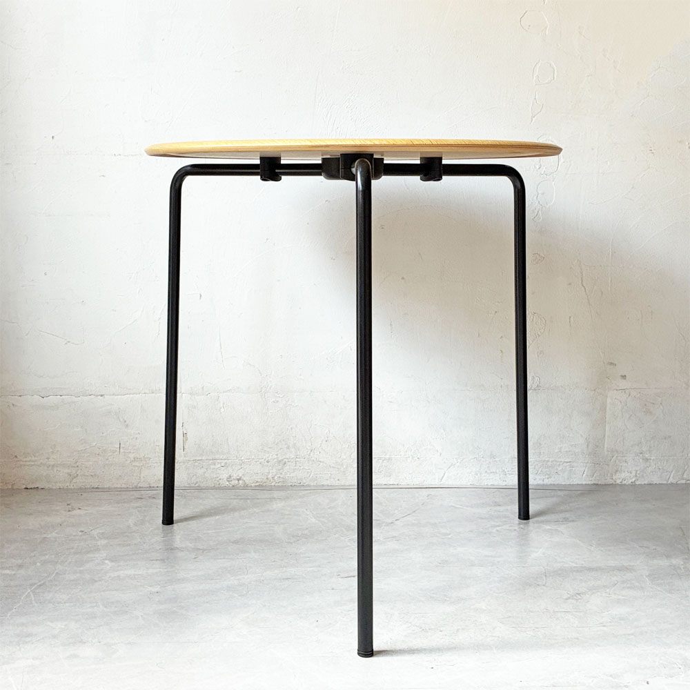 エンゲルブレヒト Engelbrechts ケヴィ KEVI 2010 ダイニングテーブル オーク材 プライウッド カフェテーブル 70cm 3本脚 ヨルゲン・ラスムッセン デンマーク 未使用品 ★