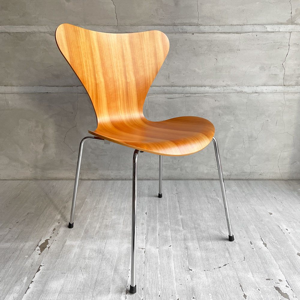 フリッツハンセン Fritz Hansen セブンチェア Seven Chair ダイニングチェア アルネヤコブセン Arne Jacobsen ナチュラルチェリー 北欧家具 C ♪