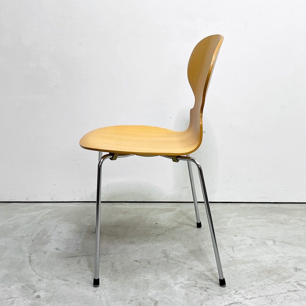 フリッツハンセン Fritz Hansen 3101 アリンコチェア アントチェア 4本脚 ナチュラルビーチ ラッカー仕上げ フェルトグライズ アルネ・ヤコブセン B ●