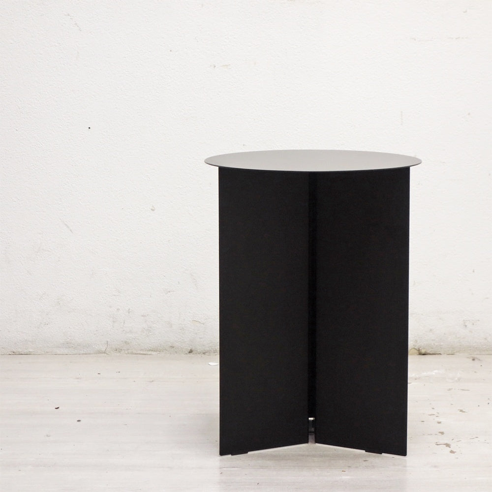 ヘイ HAY スリットテーブル ハイ SLIT TABLE HIGH Φ35cm H47cm サイドテーブル スチール ブラック 粉体塗装 ミニマル モダン デンマーク 北欧 ●