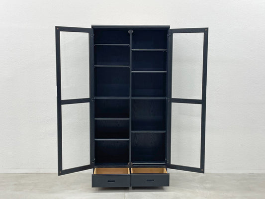 シンプルモダン Simple modern ガラスキャビネット ブックシェルフ 本棚 Book shelf Glass cabinet ブラックペイント 収納家具 〓