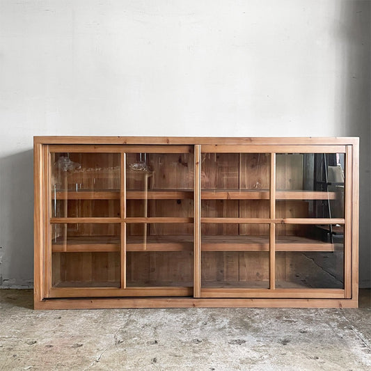 クラッシュゲート CRASH GATE ノットアンティークス Knot Antiques ハチス サイドキャビネット w175cm 杉古材 ガラス 関家具 展示 定価￥132,000- ■
