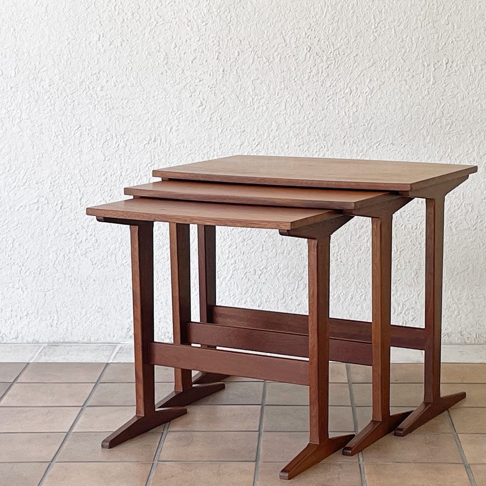 デンマークビンテージ Danish Vintage チーク材 ネストテーブル 3連 入れ子式 北欧家具 ◇