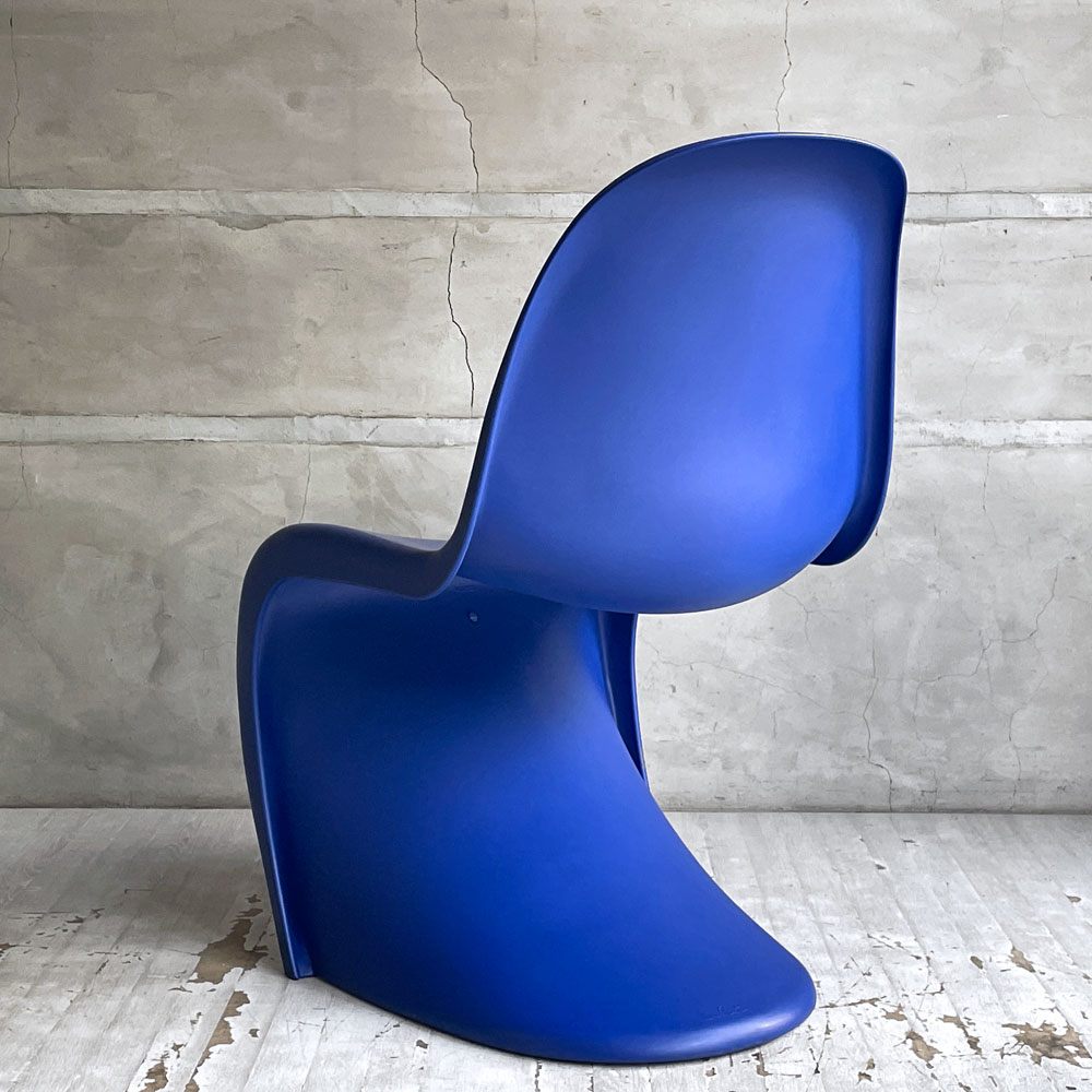 ヴィトラ vitra パントンチェア Panton Chair ブルー 屋内外使用可 ヴェルナー・パントン 旧モデル 廃番カラー ミッドセンチュリー スペースエイジ A ♪