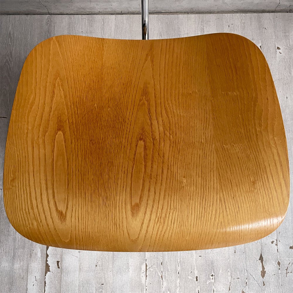 ハーマンミラー Herman Miller プライウッドダイニングチェア DCM アッシュ材 メタルレッグ C&R イームズ ミッドセンチュリー 定価￥169,400- ♪