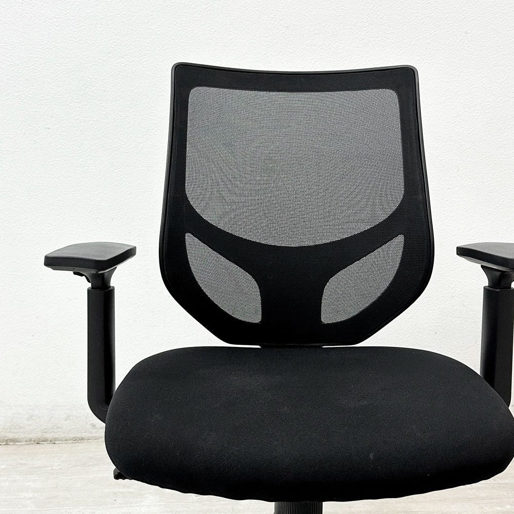 無印良品 MUJI ワーキングアームチェア 背メッシュ デスクチェア オフィスチェア 学習椅子 キャスター ブラック ●