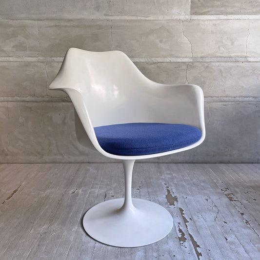 ノル Knoll ビンテージ チューリップチェア アームダイニングチェア 回転式 FRP 座面クッション交換済み エーロ・サーリネン Eero Saarinen スペースエイジ ミッドセンチュリー ♪