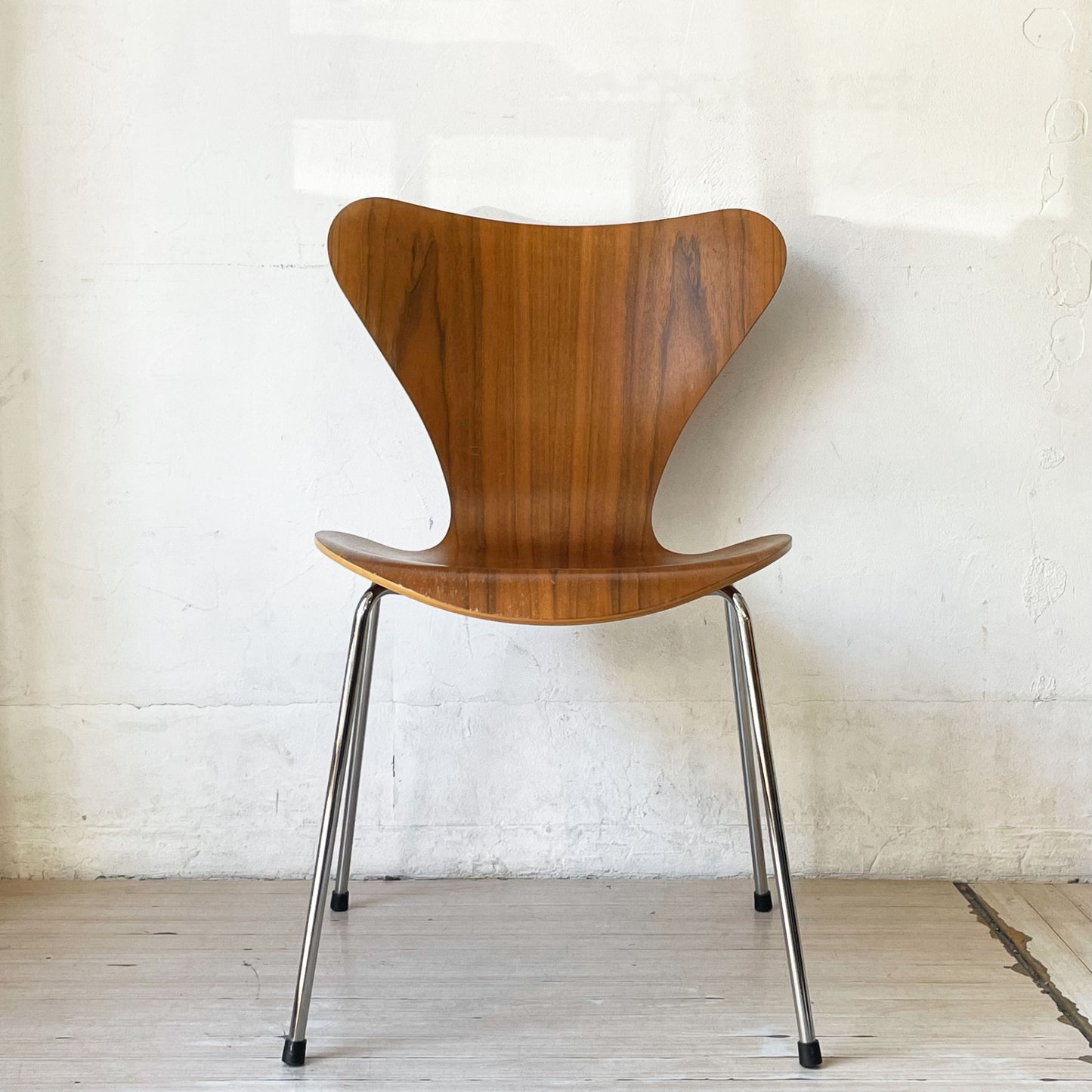 フリッツハンセン Fritz Hansen セブンチェア Seven Chair ダイニングチェア アルネヤコブセン Arne Jacobsen ウォールナット材 北欧家具 E ★