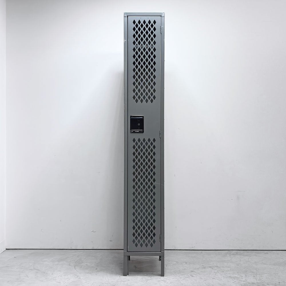 ULINE社 Ventilated Single Tier Lockers スチール製メッシュ ロッカー ティアロッカー 1人用 US ガレージ インダストリアルデザイン D ●