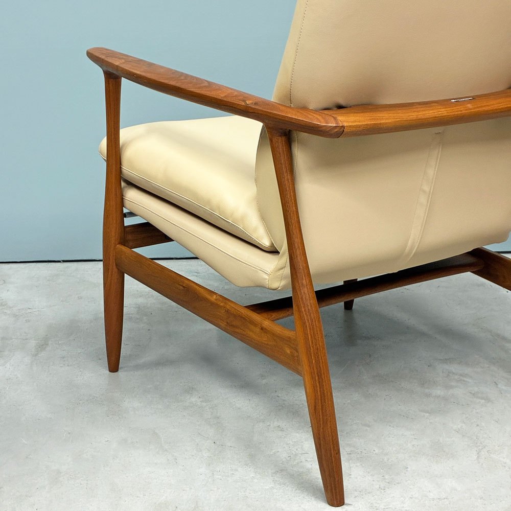 冨士ファニチア FUJI FURNITURE ミーサ Mysa リクライニングチェア ラウンジチェア ウォールナット無垢材 北欧デザイン ◎