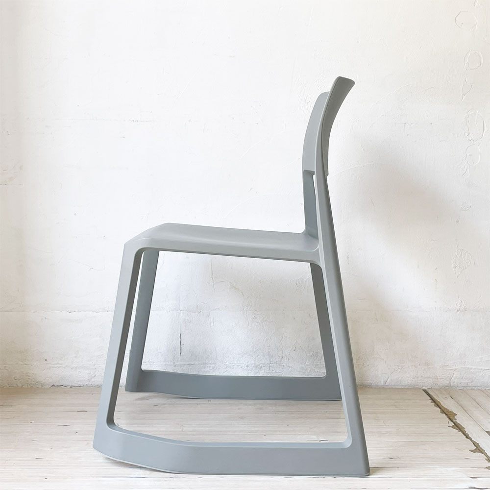 ヴィトラ Vitra ティプトン Tipton ダイニングチェア スタッキングチェア チルト機能 ロッキングチェア グレーカラー A ★
