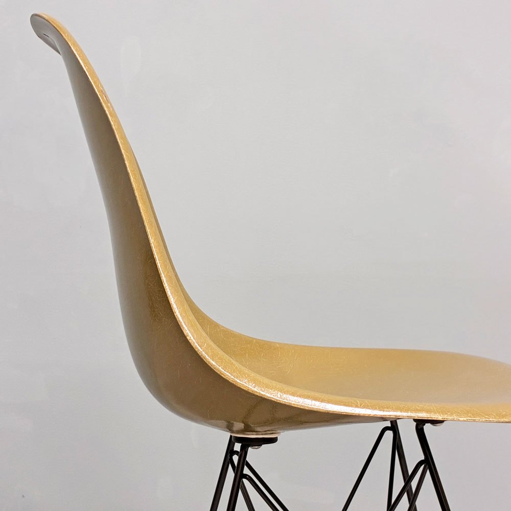 ハーマンミラー Herman Miller サイドシェルチェア セカンド 2nd FRP カーキ エッフェルベース イームズ ビンテージ ◎