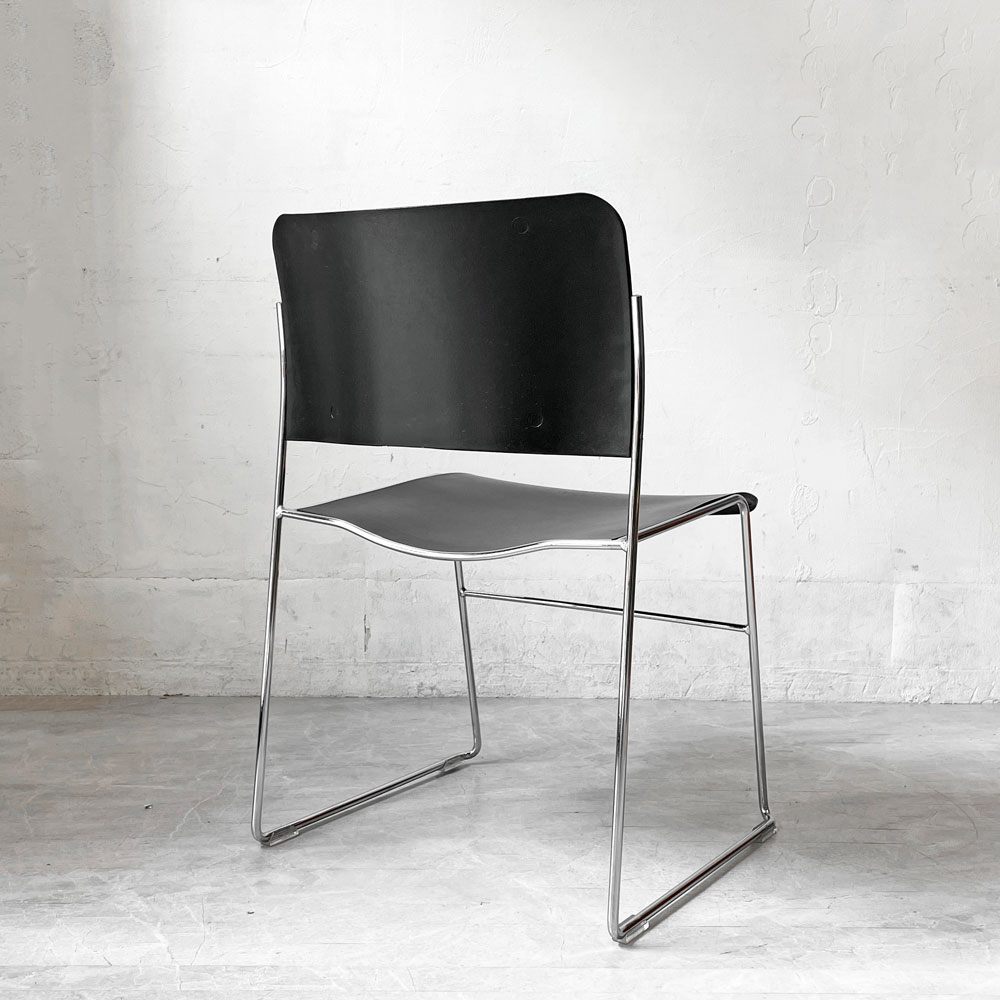 ハウ HOWE 40/4 サイドチェア SIDE CHAIR スタッキングチェア デビッド・ローランド David Rowland モダンデザイン B ★