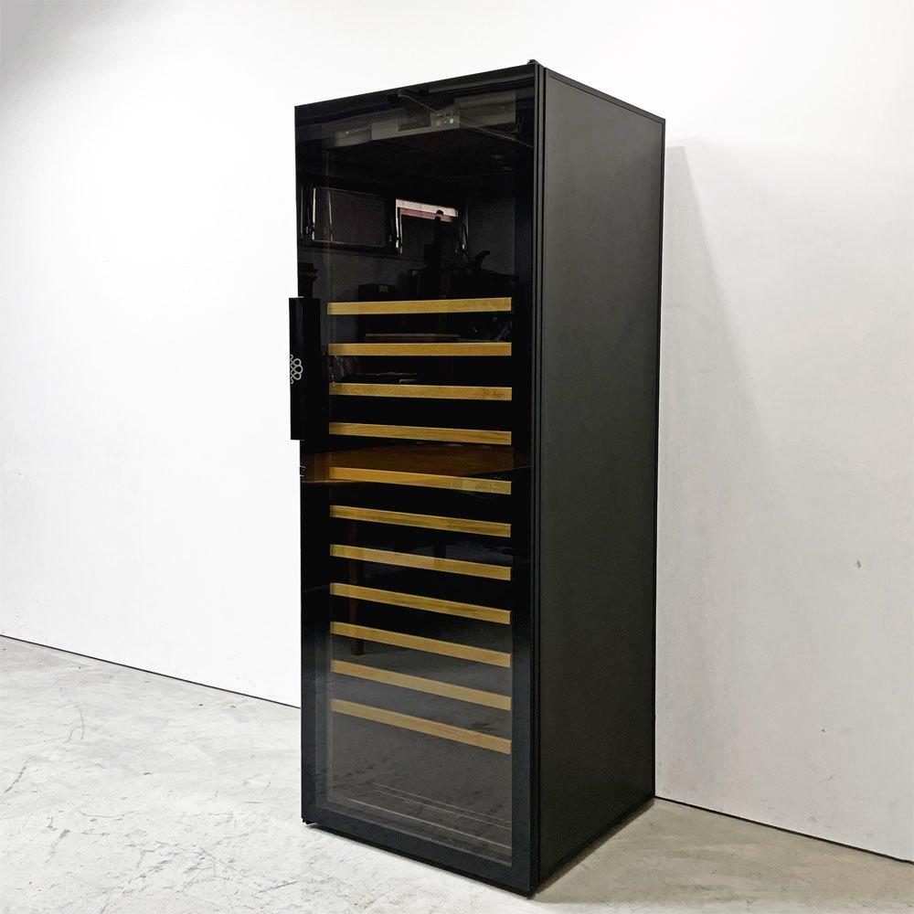 日仏商事 ユーロカーブ EUROCAVE レヴェラシオン Revelation 182本 ワインセラー コンプレッサー式 ブラック 二重ガラスドア 2021年式 定価￥1,320,000- ●
