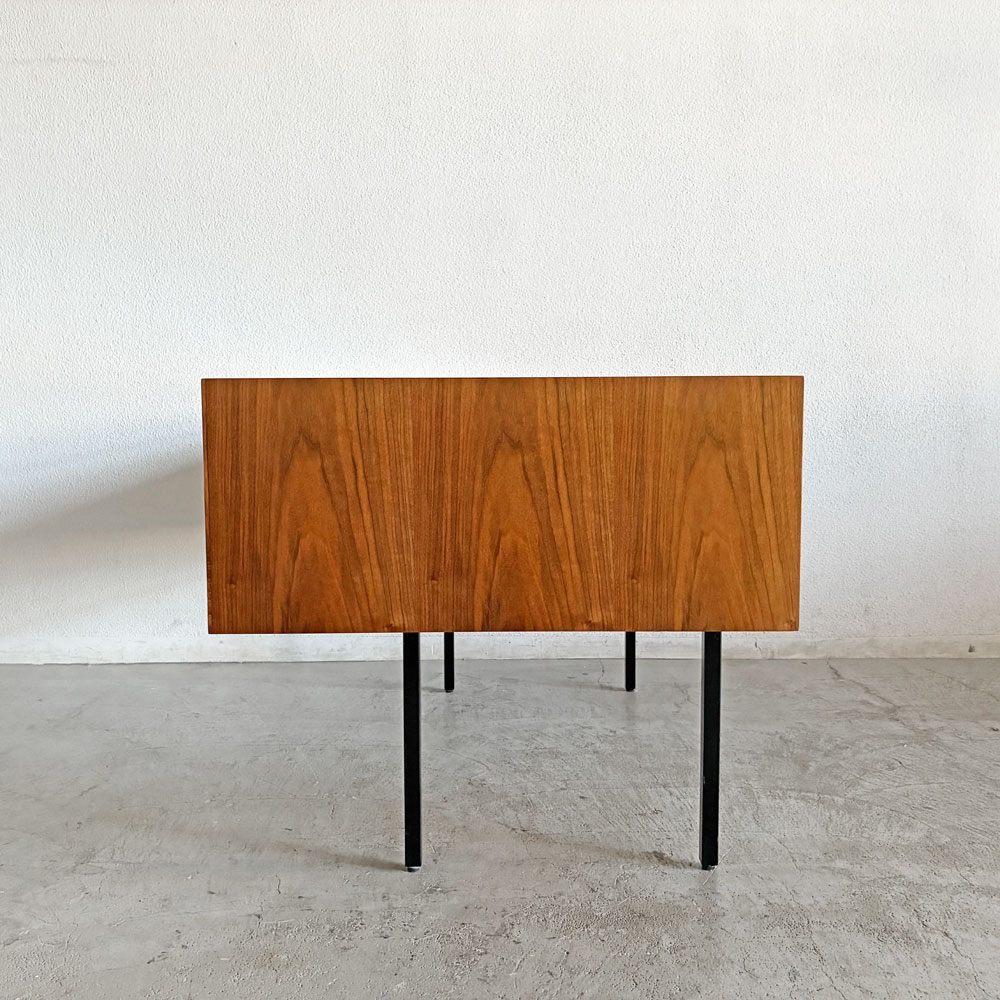 ランドスケーププロダクツ Landscape Products タイツ スタディデスク TIGHTS STUDY DESK ウォールナット材 抽斗2杯 W160cm モダンデザイン 参考定価￥253,000- 〓