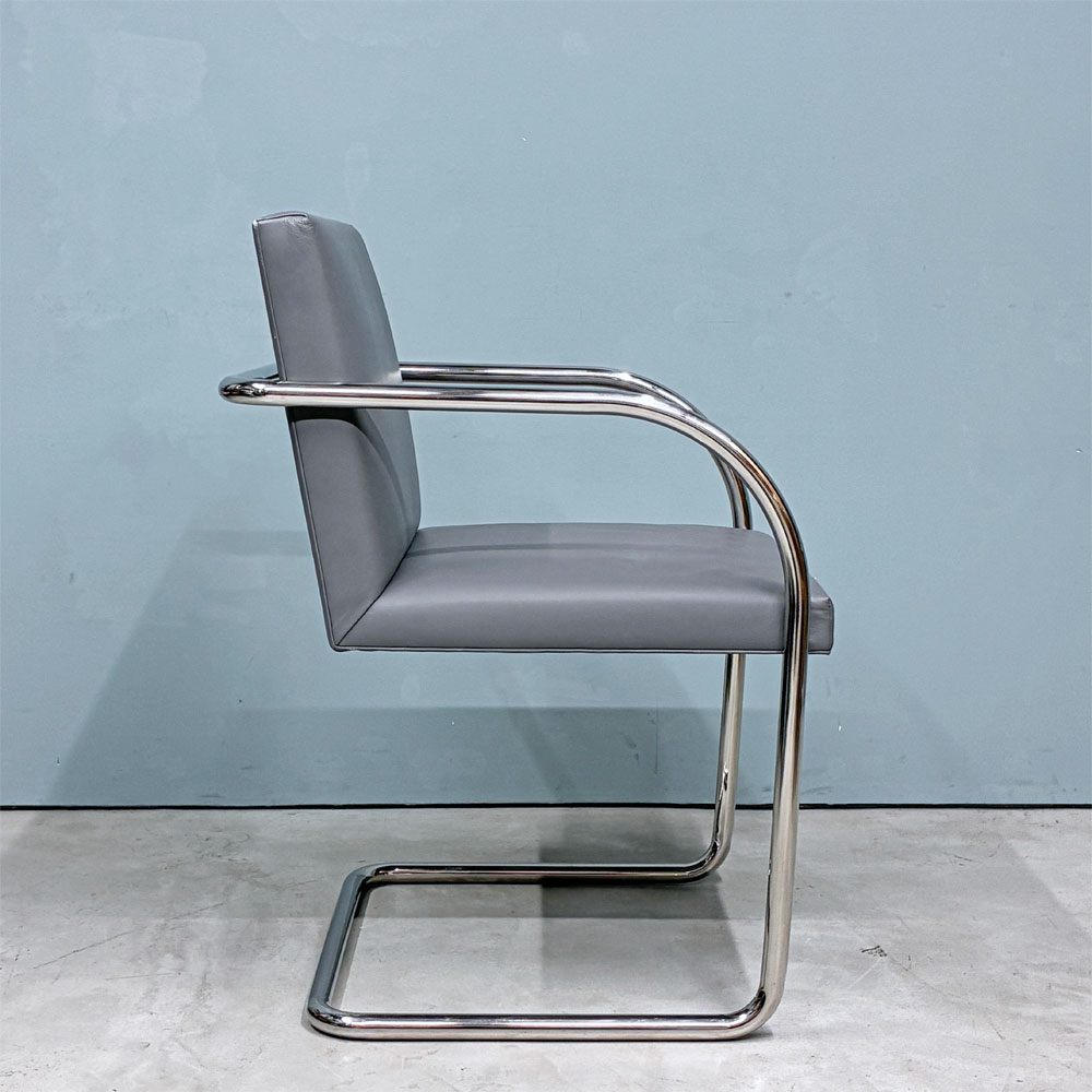 ノル knoll ブルーノ アームチェア チューブラー Brno Arm Chair Tubular ミースファンデルローエ カンチレバー グレー 合成皮革張り ◎