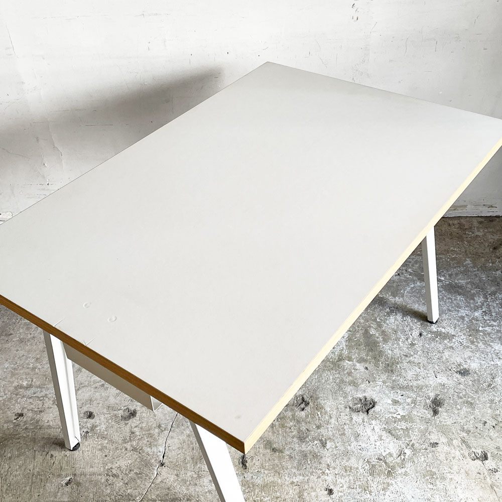 かなでもの KANADEMONO ザ・テーブル THE TABLE リノリウム天板 デスク ダイニングテーブル W120cm × Slimline脚 ホワイト ■