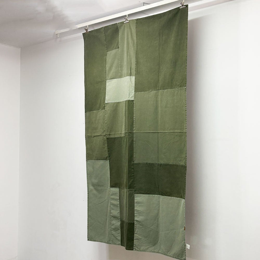 バッシュ BasShu KHAKI パッチワーク マルチクロス ファブリック 約140×190cm ミリタリーデザイン ●